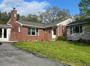 57 Longs Gap Rd, Carlisle, PA 17013