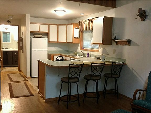 4th image of 18122 Big Fir Ct SE