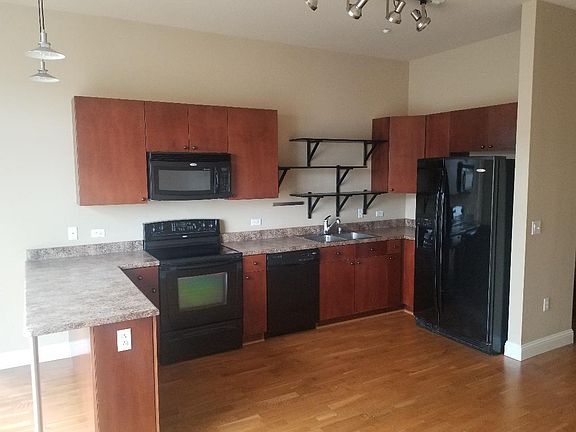 2nd image of 5401 S Park Terrace Ave Unit 307B