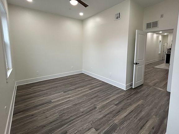 5th image of 1808 W Susquehanna Ave #A