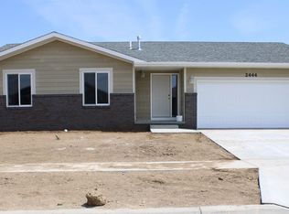 2444 NW 57th St, Lincoln, NE 68524