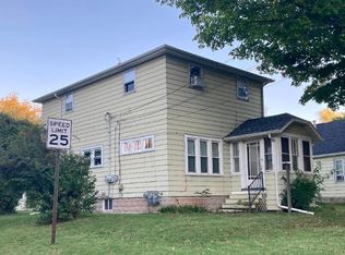 2034 Algoma Blvd, Oshkosh, WI 54901