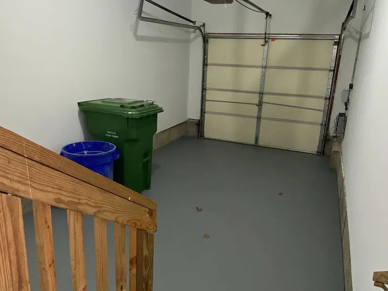 105 Hearthstone Ln — Photo 23