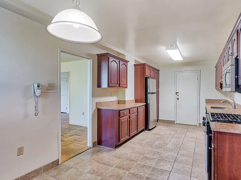 Thomas Wynne Apartments — Photo 76