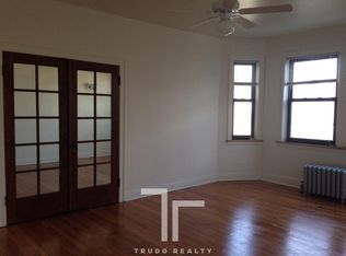 2044 W Berteau Ave #2, Chicago, IL
