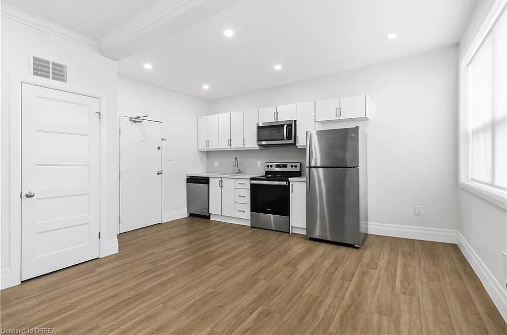 1 bed, 1.0 bath, 400 sqft, $1,425 — Photo 4