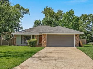 2502 Palmetto Dr, Bossier City, LA 71111