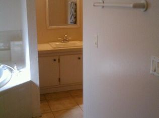 28725 Atlantis Rd, Tavares, FL 32778