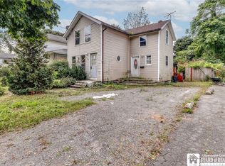 204 Saxton St, Lockport, NY