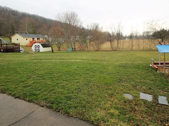2nd image of 3098 Bear Hill Dr