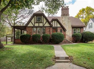 2814 25th Ave, Moline, IL 61265