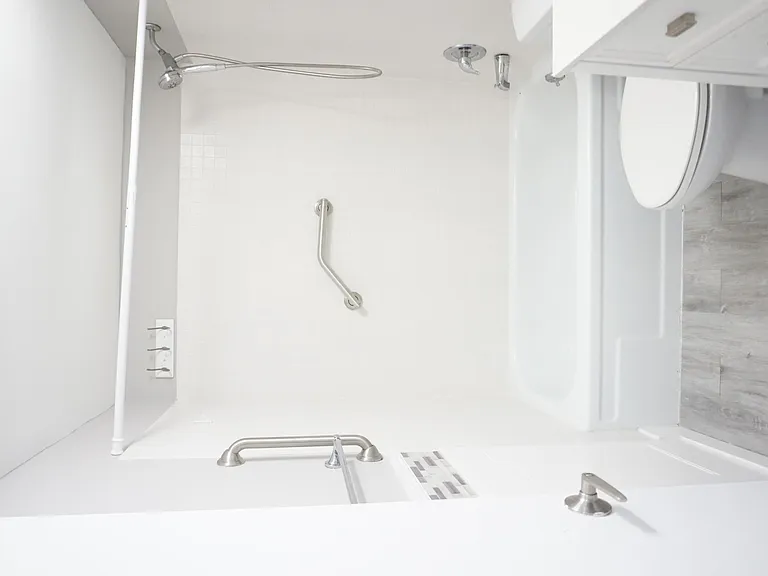 294 Chatham E #O — Photo 10