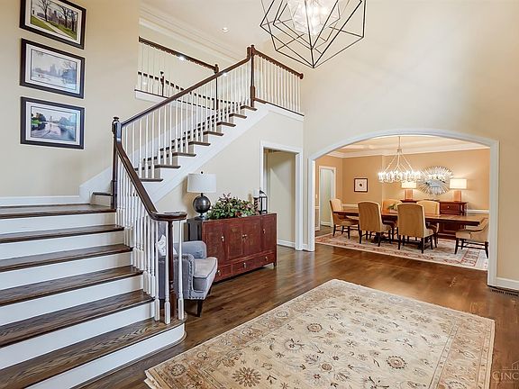 4th image of 10061 Whitebridge Ct