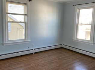 163 Carter Ave, Pawtucket, RI 02861