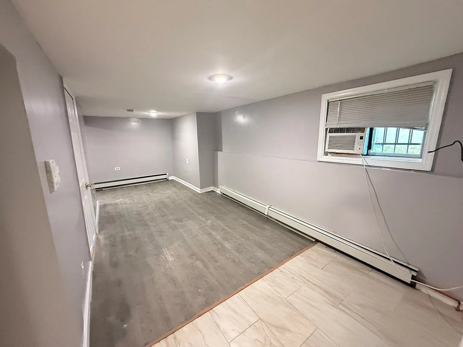 115 Ege Ave — Photo 2