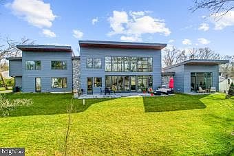 2nd image of 308 Cockey Dr