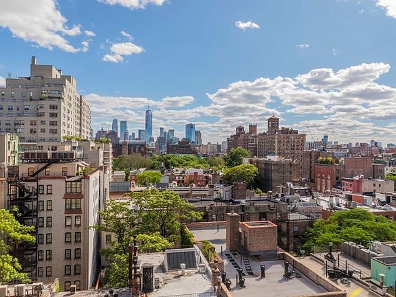 4th image of 24 5th Ave APT 1102