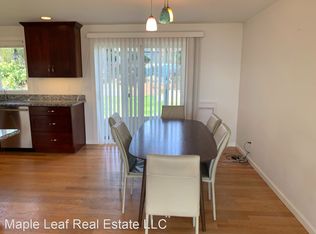 17112 NE 5th St, Bellevue, WA