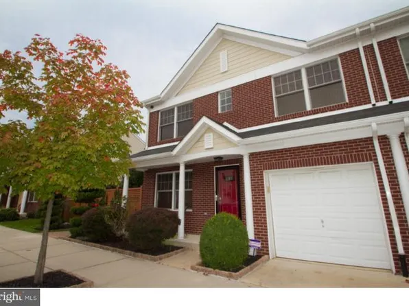 1315 S Lawrence St, Philadelphia, PA 19147