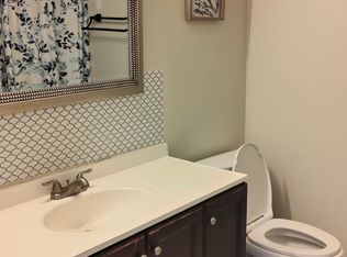 1107 Green Hollow Dr, Iselin, NJ 08830
