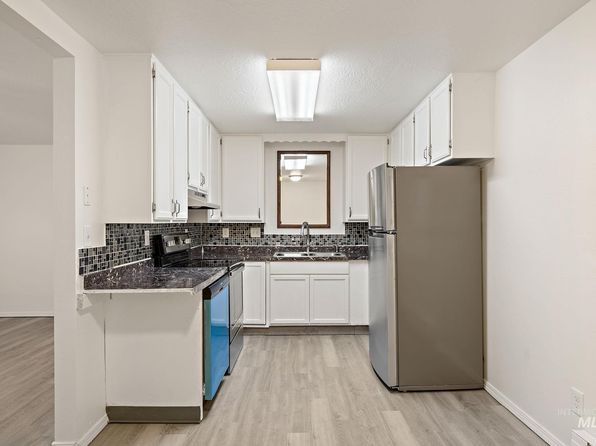 boise-idaho-447287176 picture