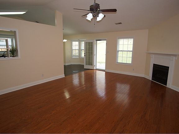 3rd image of 7036 Wrens Creek Ln