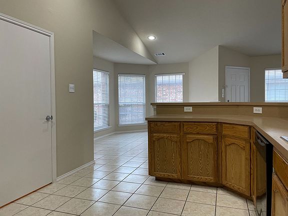 5th image of 6224 Adonia Dr