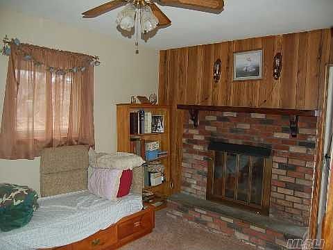 4th image of 89 Hanrahan Ave