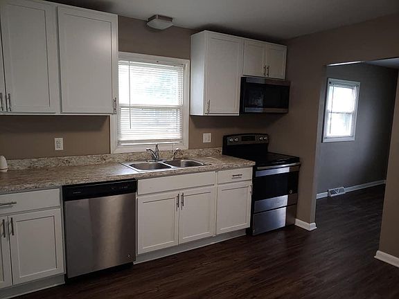 5th image of 102 W Circle Dr
