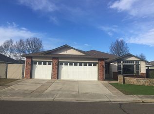 2317 Jeremy St, Central Pt, OR 97502