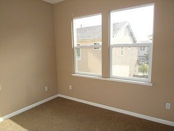 3rd image of 46 Seraspi Ct