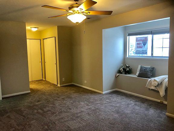 2nd image of 1006 Farwell Ct #1006
