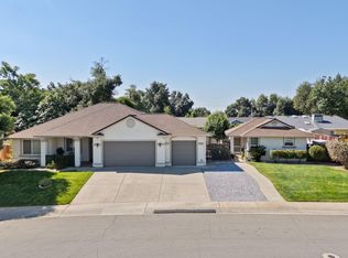 1613 Galaxy Way, Redding, CA 96002