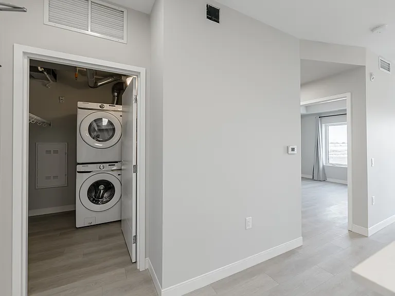 15 Refinery Way — Photo 60