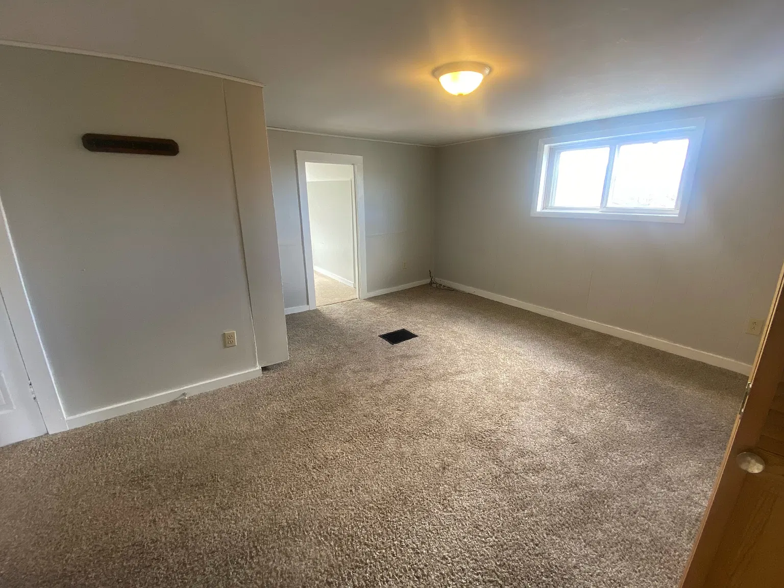 411 Dodge St. Houghton MI 49931 — Photo 1