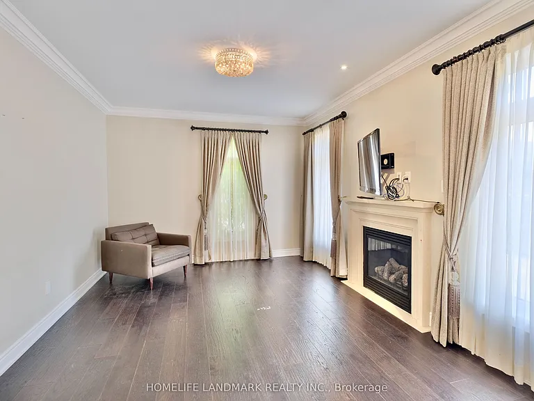 2 Drake St — Photo 16