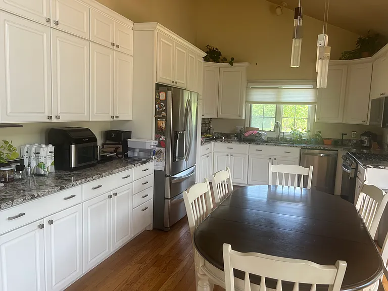 Summer Pl — Photo 27