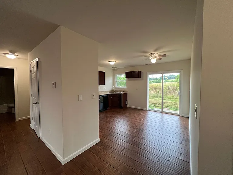 3 bedroom 2 bath home for rent — Photo 27
