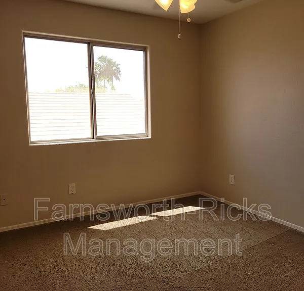 1270 W Flintlock Way — Photo 31
