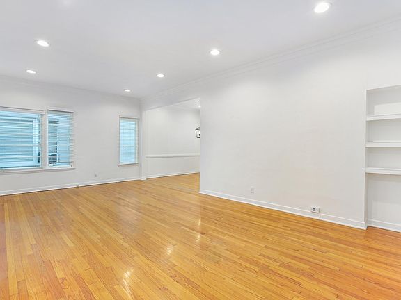 2nd image of 1238 1/2 S La Jolla Ave #1238-1/2