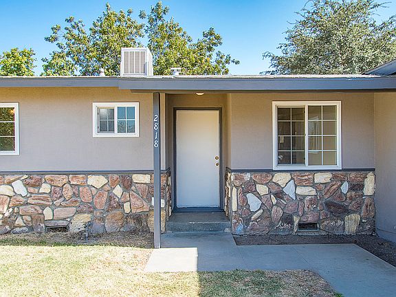 2nd image of 2818 N Quail Dr