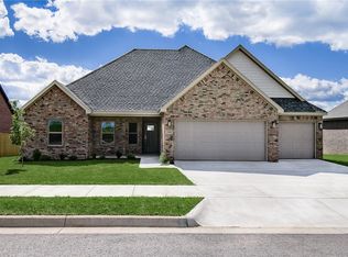 1905 Hale Ave, Pea Ridge, AR 72751