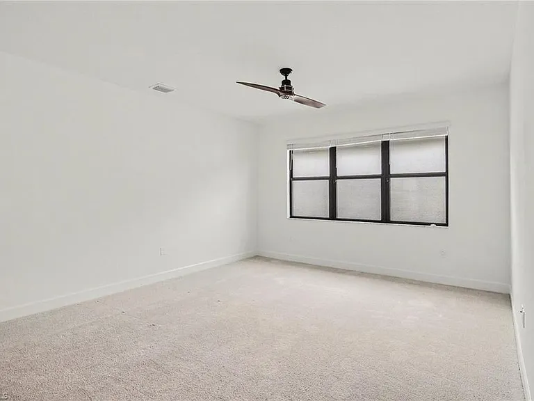 12762 Woodbury Dr — Photo 14