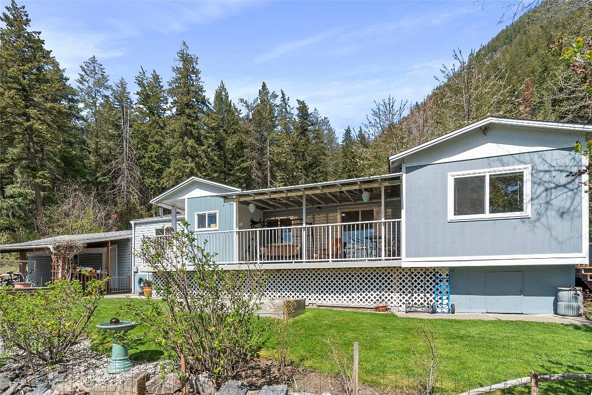 3959 Sunnybrae Canoe Point Rd UNIT 4, Columbia Shuswap, BC V0E 2X1