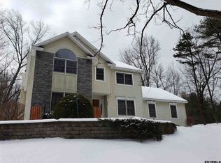 4054 Ryan Pl, Guilderland, NY 12303