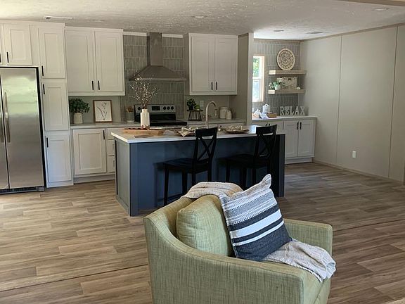 4th image of 5099 HUNTINGTON Court