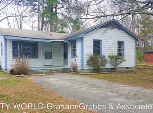 23921 Riverton Rd, Wagram, NC 28396