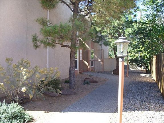 3rd image of 1827 Dartmouth Dr NE APT 107