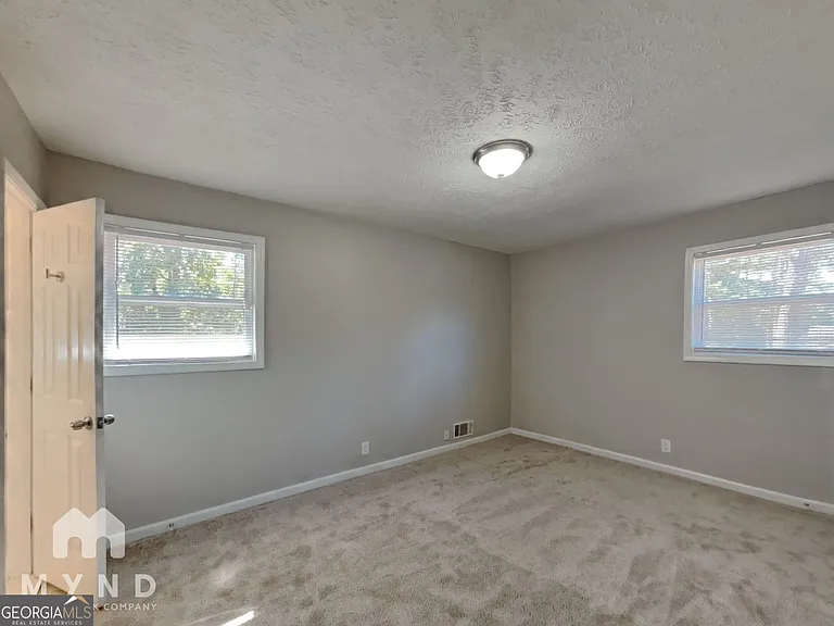 2945 Botany Dr — Photo 10