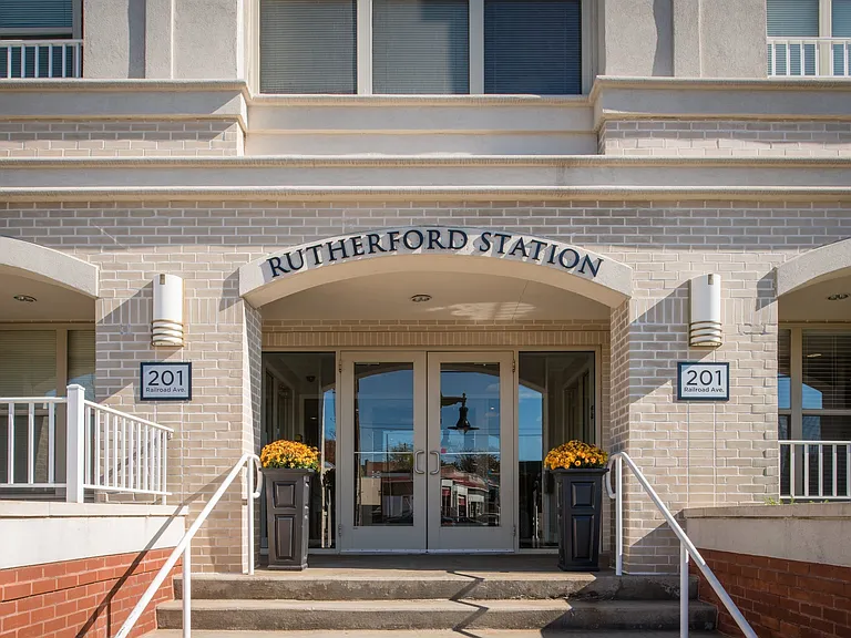 Rutherford Station